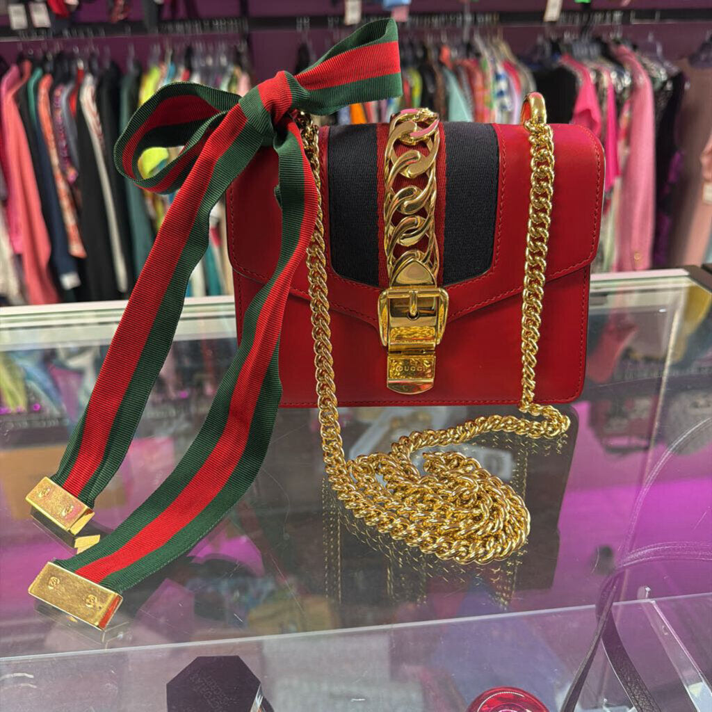 Gucci Sylvie Leather Handbag