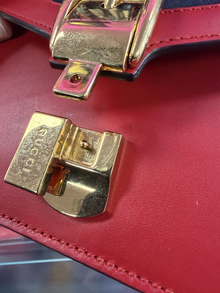 Gucci Sylvie Leather Handbag