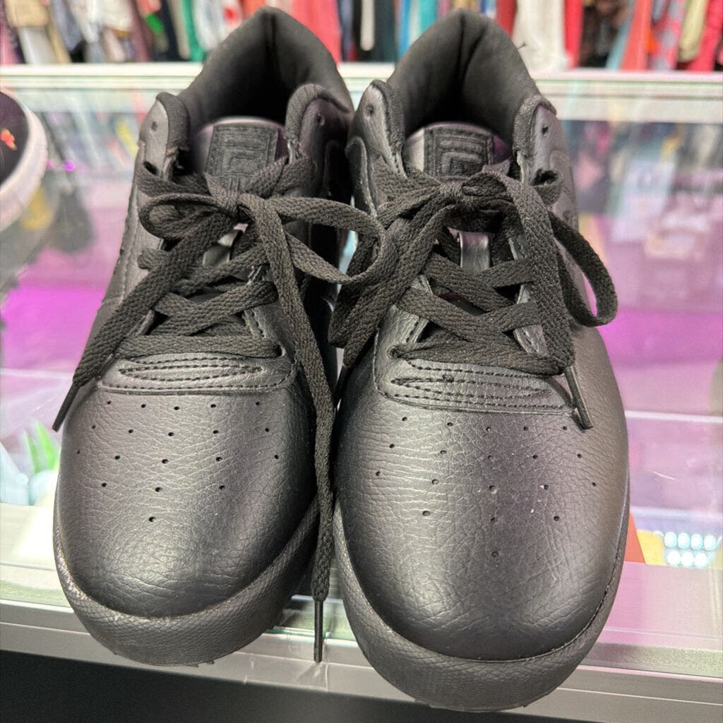 9.5 Fila Working Comfort Solid Leather Sneaker