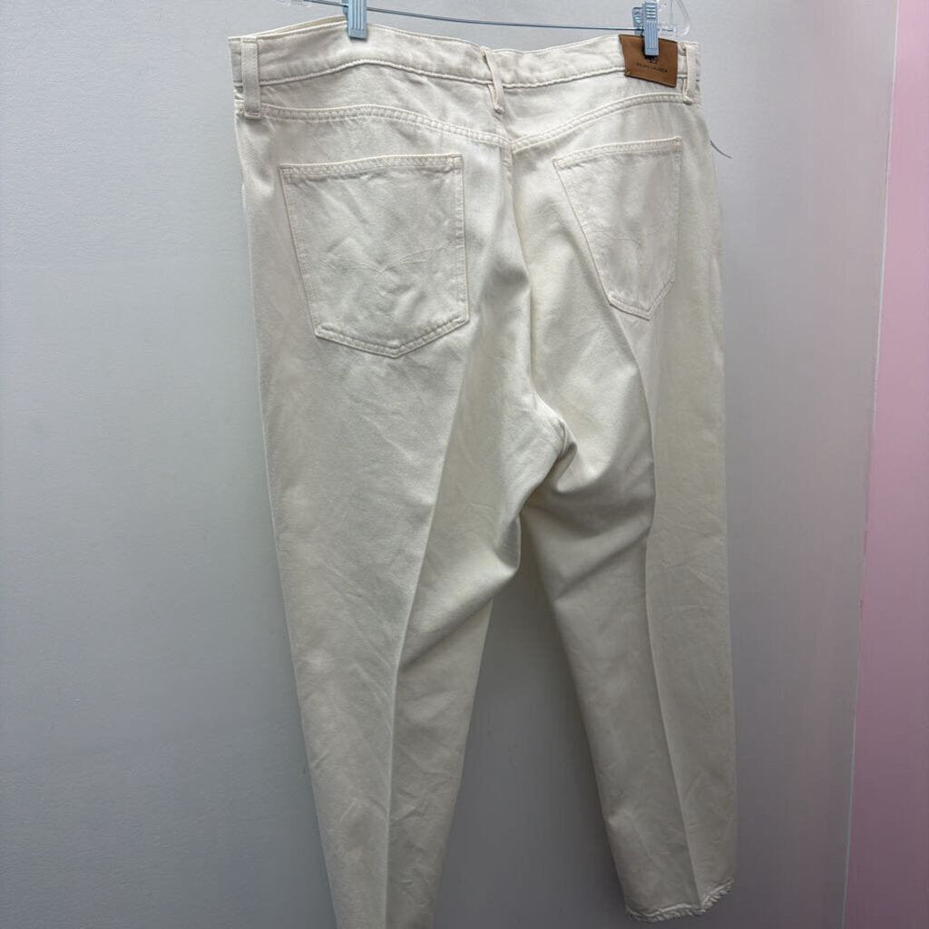 16 Solid Denim Black Label Jeans