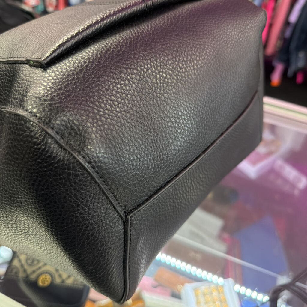 Steve Madden Pebbled Hobo w/ Scarf