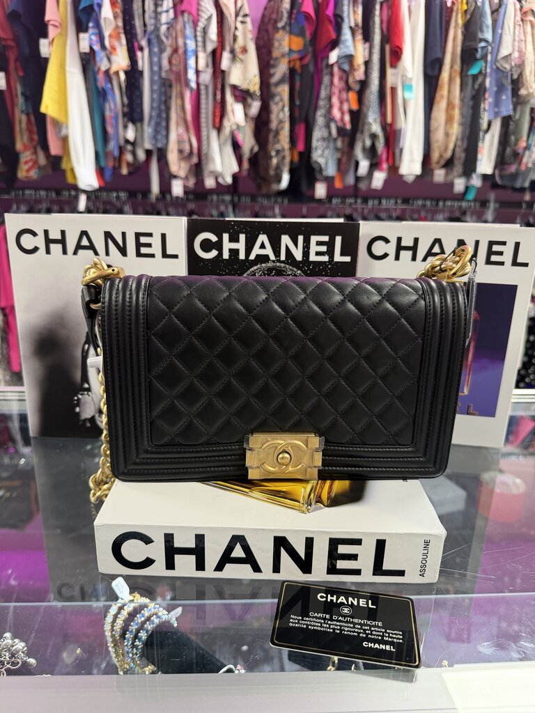Chanel Quilted leather Boy Bag