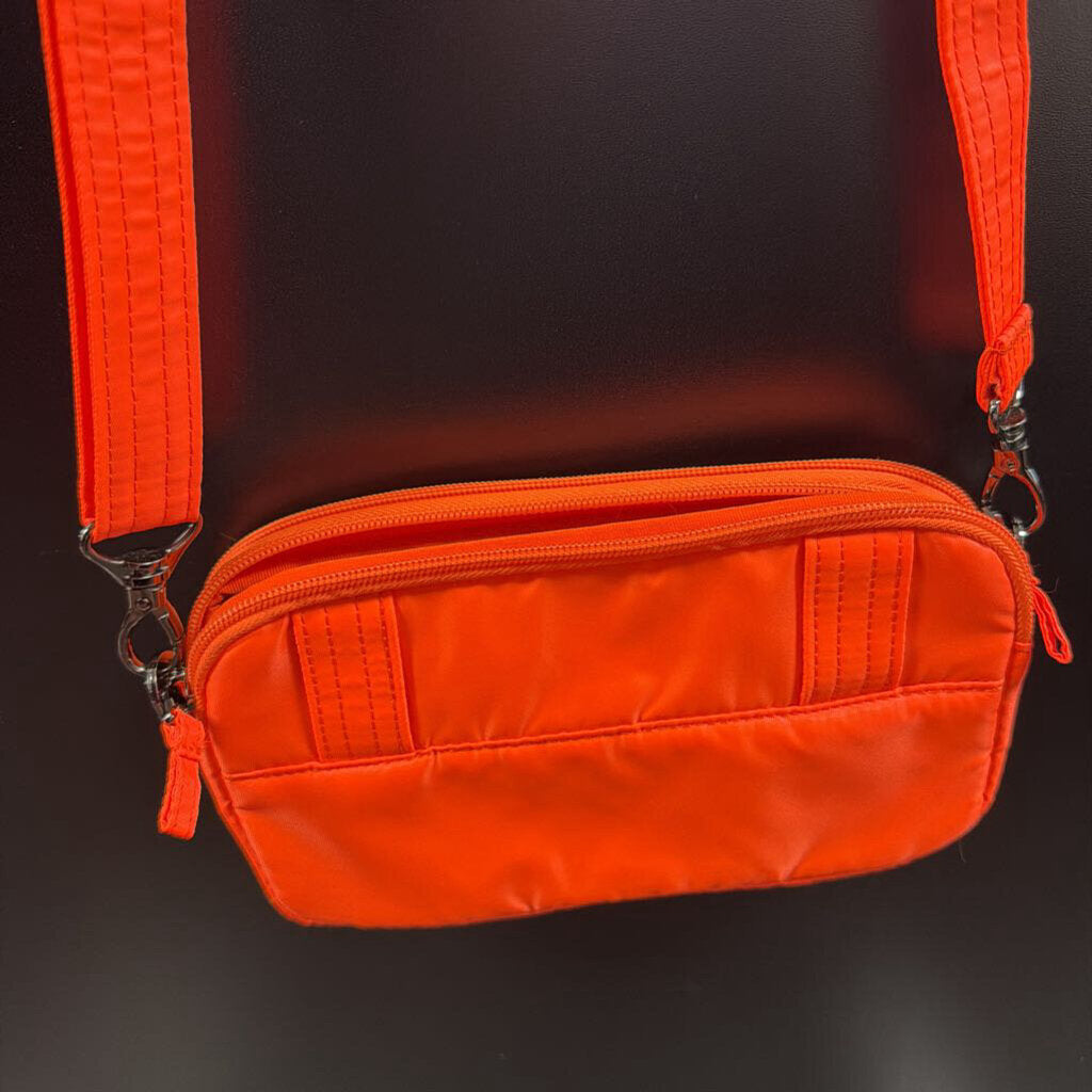 Lug Coupe Quilted Crossbody Bag Vibrant Nylon