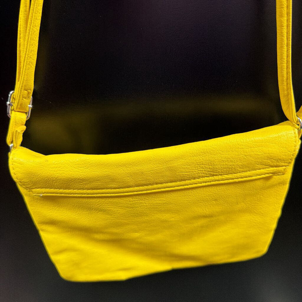 Divided Vibrant envelop Crossbody
