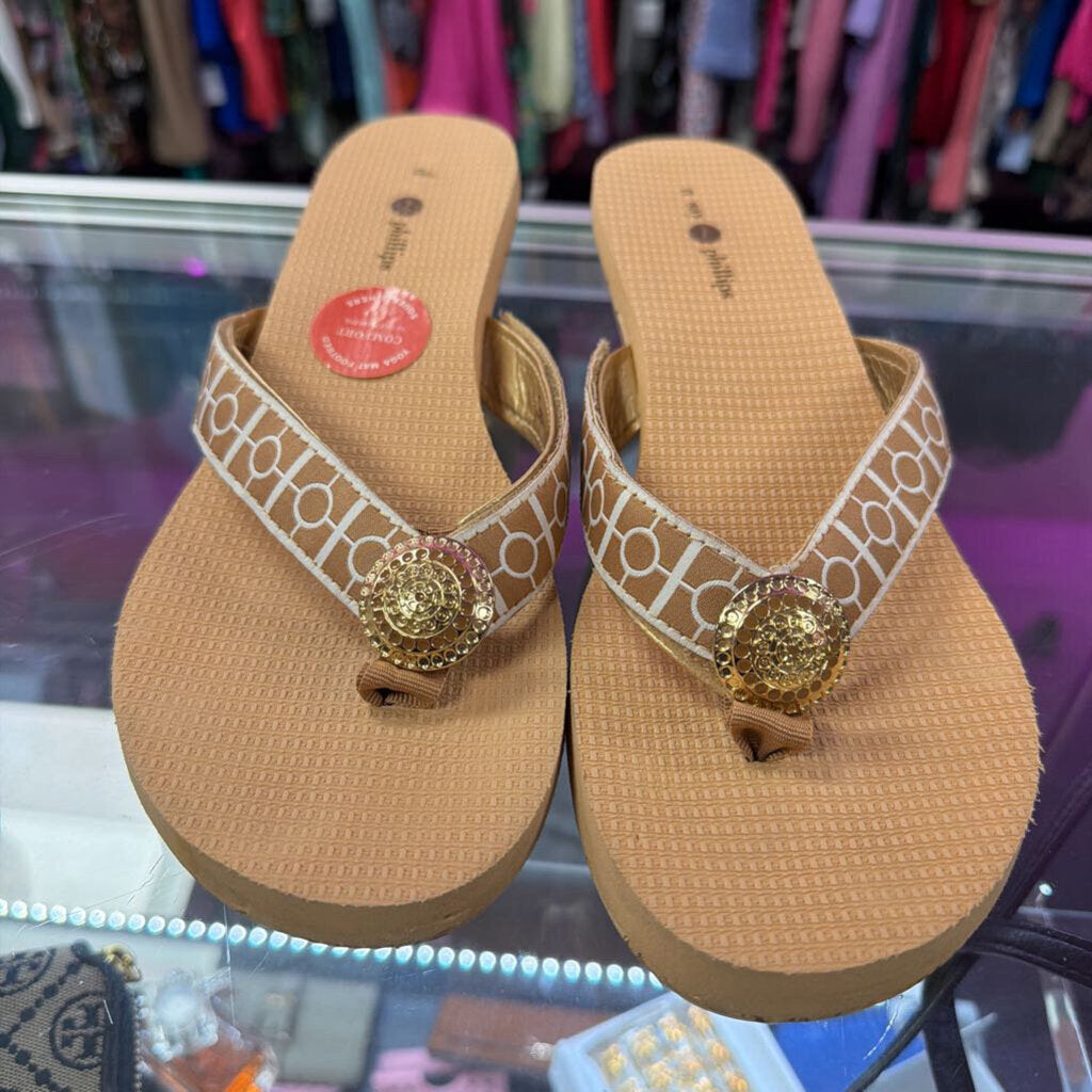 9.5 Lindsay Phillips Yoga Mat Thong Sandals