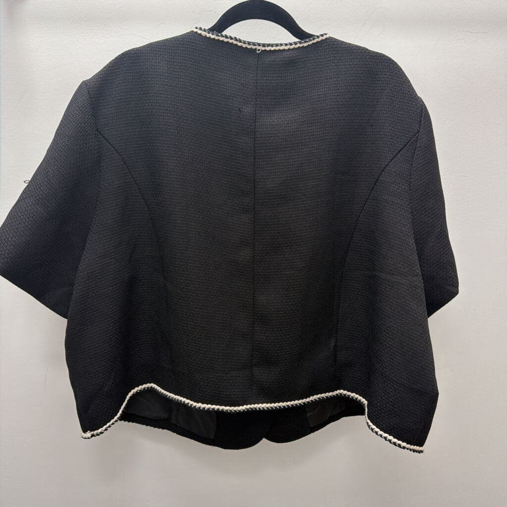 3X Textured Button Yarn Blazer