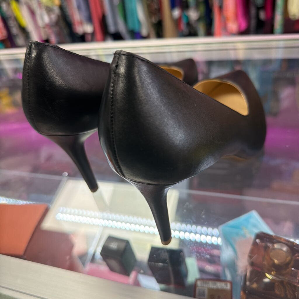 40/9 Sole Society Pointed Black Pump