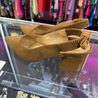 8 C Comfort Pointed Elastic Back Block Heel