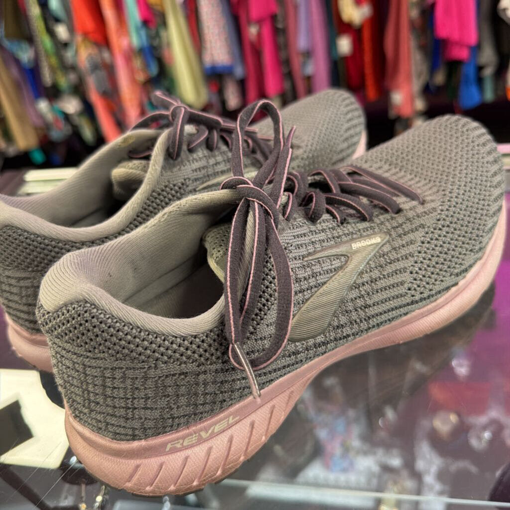 9 Brooks Revel 3 Mesh Running Shoe