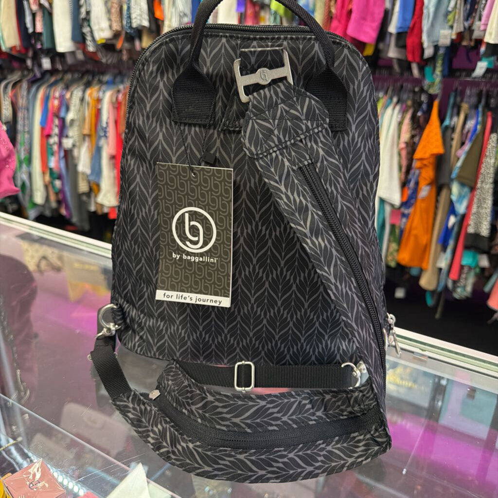 Baggallini RFID Memphis Convertible Backpack