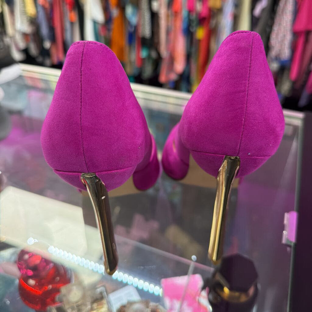 10 New Look Cutaway Silhouette Pointed Toe Pump