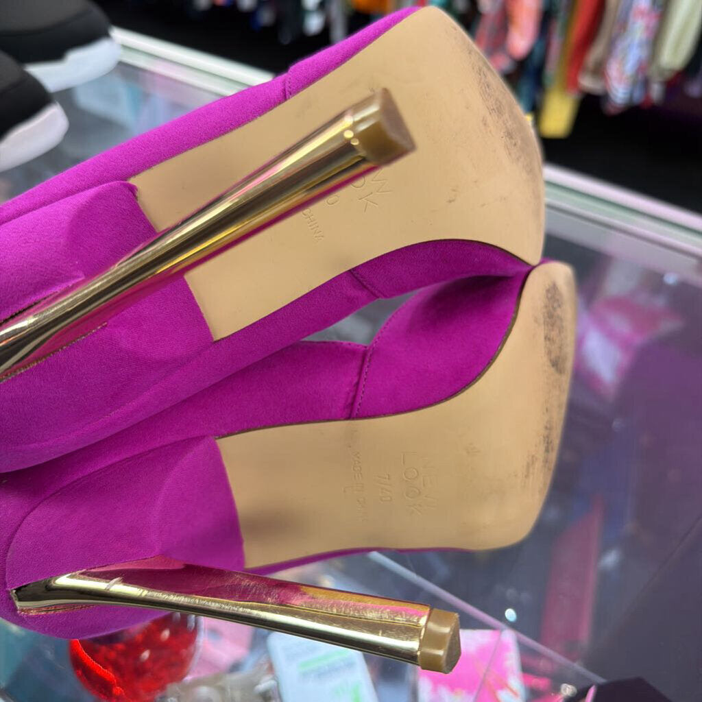 10 New Look Cutaway Silhouette Pointed Toe Pump