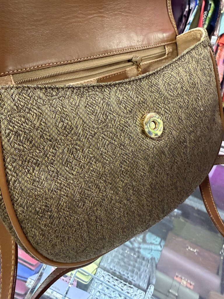 Gucci Micro GG Supreme Smooth Leather Flap Crossbody