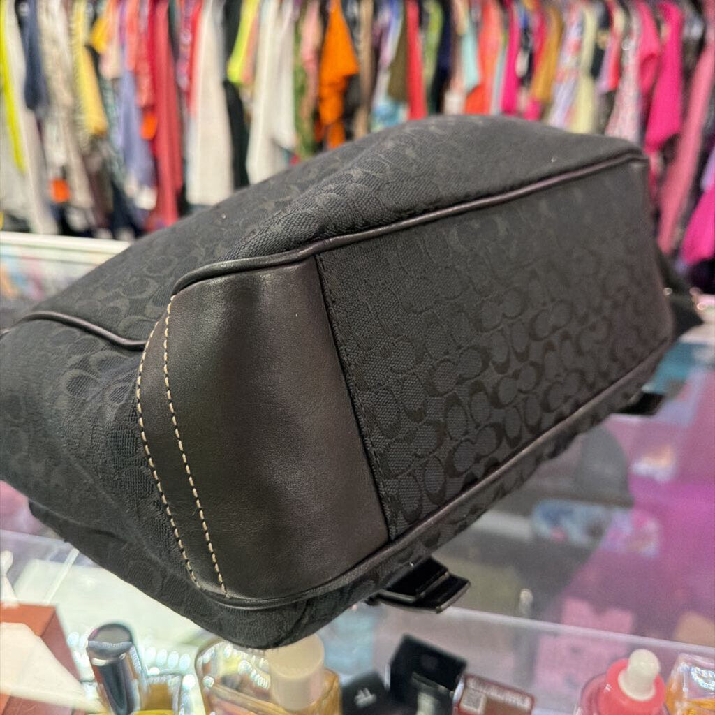 Coach Signature Jacquard Voyager Messenger Bag