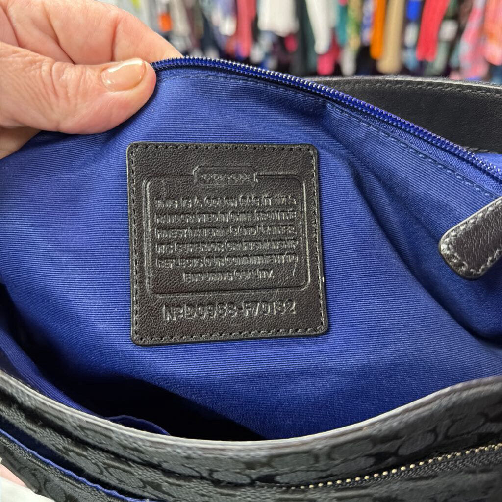Coach Signature Jacquard Voyager Messenger Bag