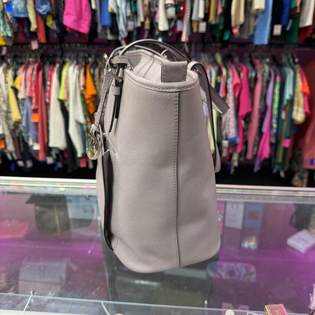 Michael Kors Jet Set Snap Pocket Tote
