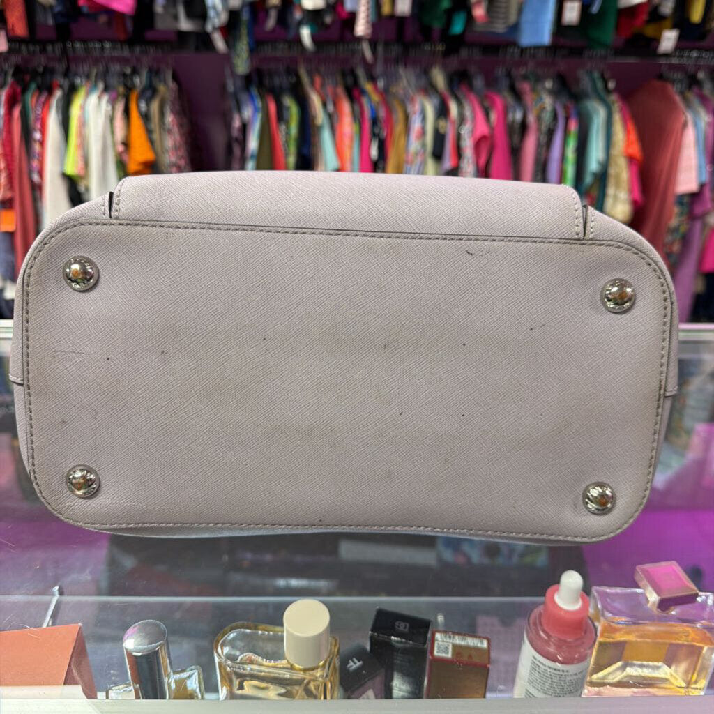 Michael Kors Jet Set Snap Pocket Tote