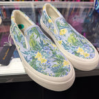 8 Tommy Bahama Slide On Floral Sneaker