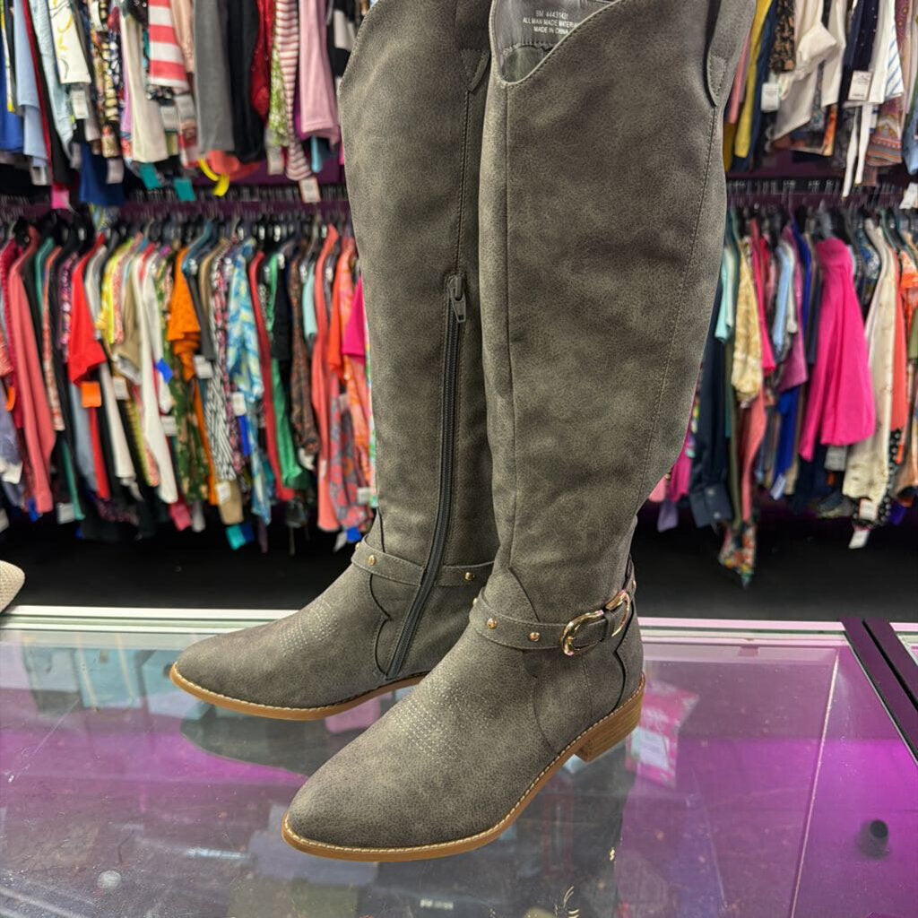 9 Unknown Faux Suede Cowgirl Calf High Boot