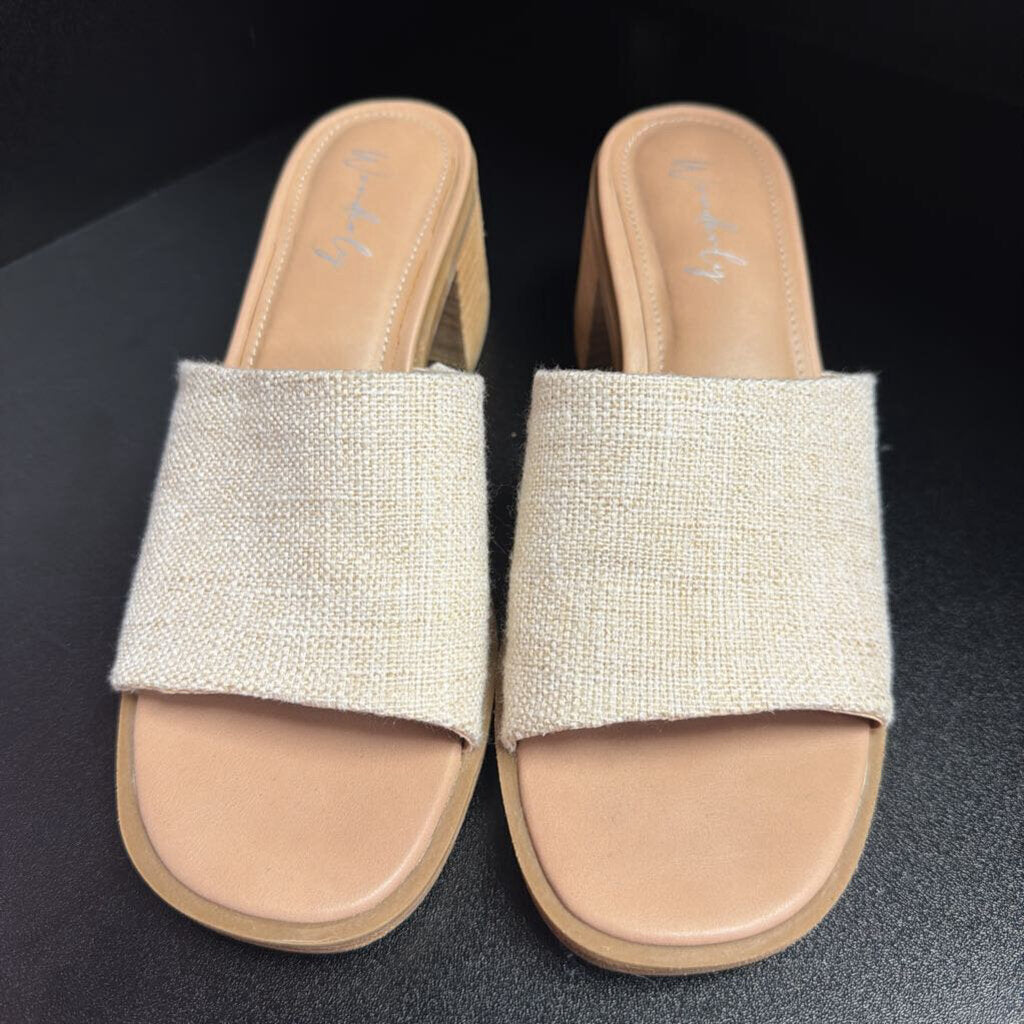 8 Wonderly Fabric Strap Peep Toe Wooden Block Heel