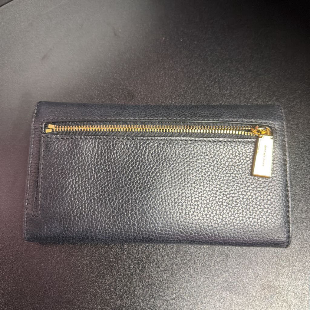 Michael Kors Jet Set Trifold Pebbled Leather FoldOver Wallet