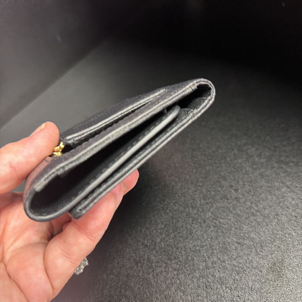 Michael Kors Jet Set Trifold Pebbled Leather FoldOver Wallet