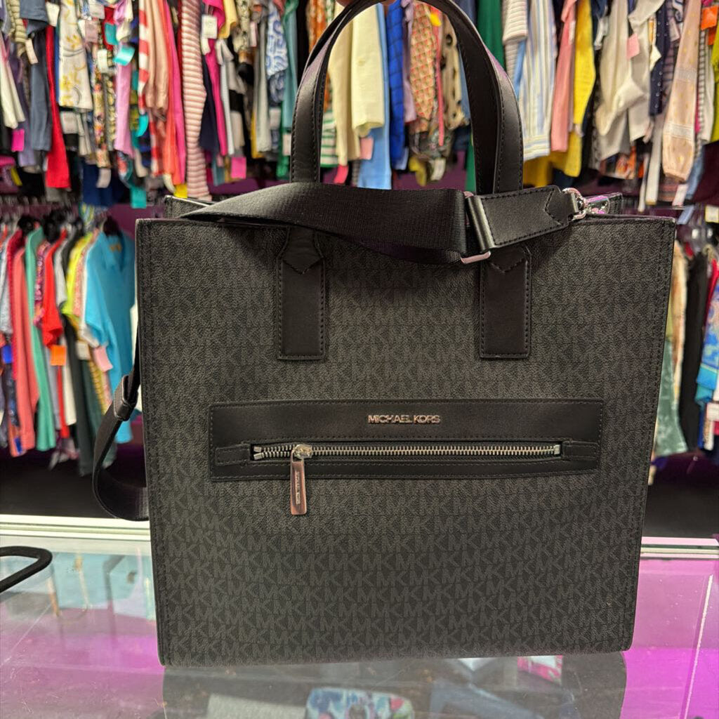 Micheal Kors Kenly Monogram Saffiano Tote