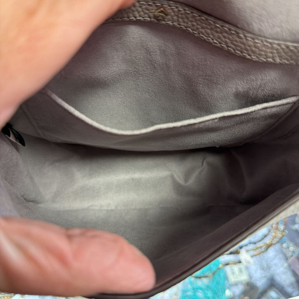 Kate Spade Roulette Small Saddle Bag Pebbled Leather
