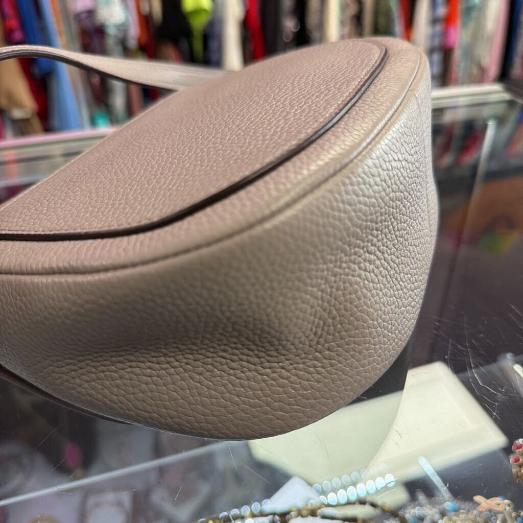 Kate Spade Roulette Small Saddle Bag Pebbled Leather