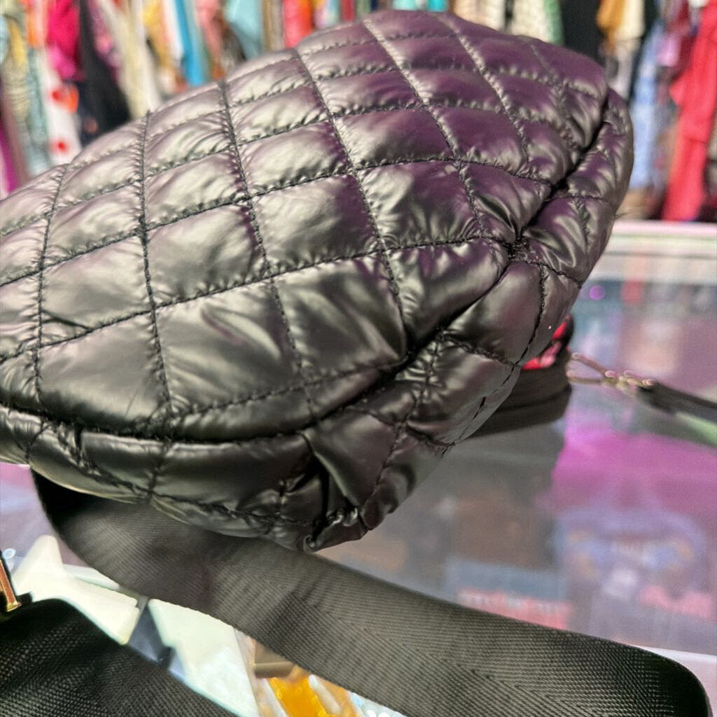 Jen & Co. Quilted Puffer Belt Bag