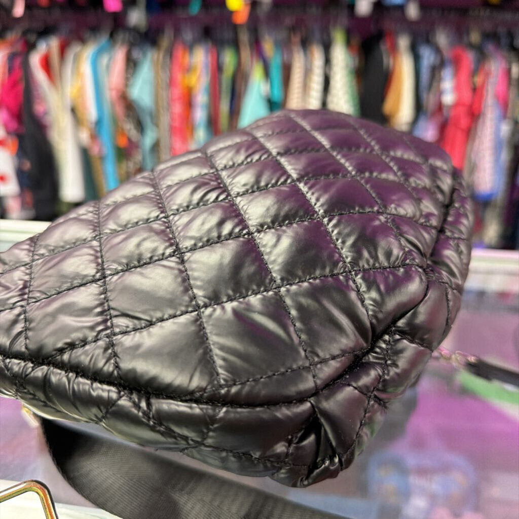 Jen & Co. Quilted Puffer Belt Bag