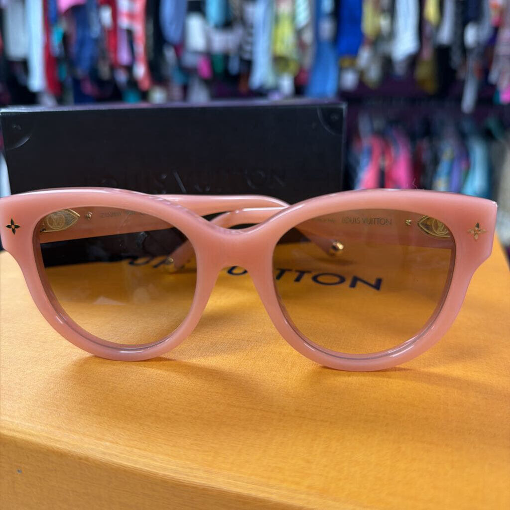Louis Vuitton My Monogram Pink Acetate Sunglasses Style # Z1528W