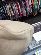 Tory Burch Ivory Leather Gold Chain Strap Shoulderbag