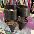 10/40 Vince Camuto Leather Peep-Toe Wedge Bootie