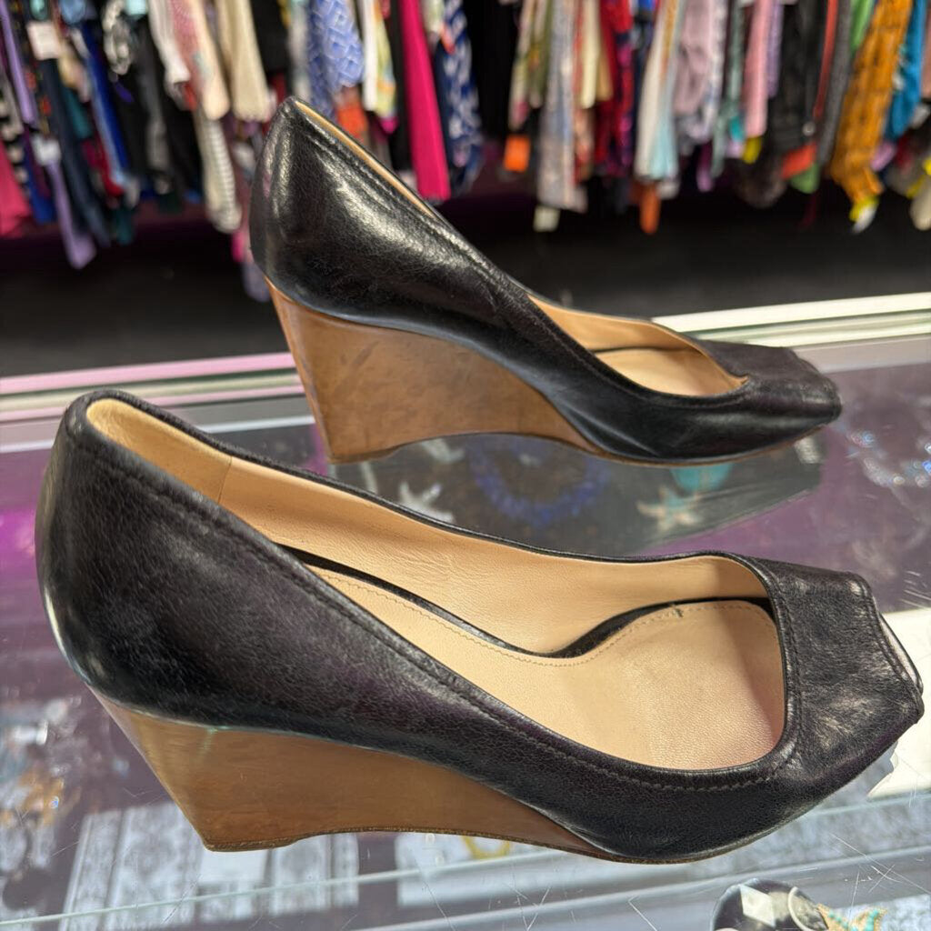 10 Prada VTG Leather Peep-Toe Wedge