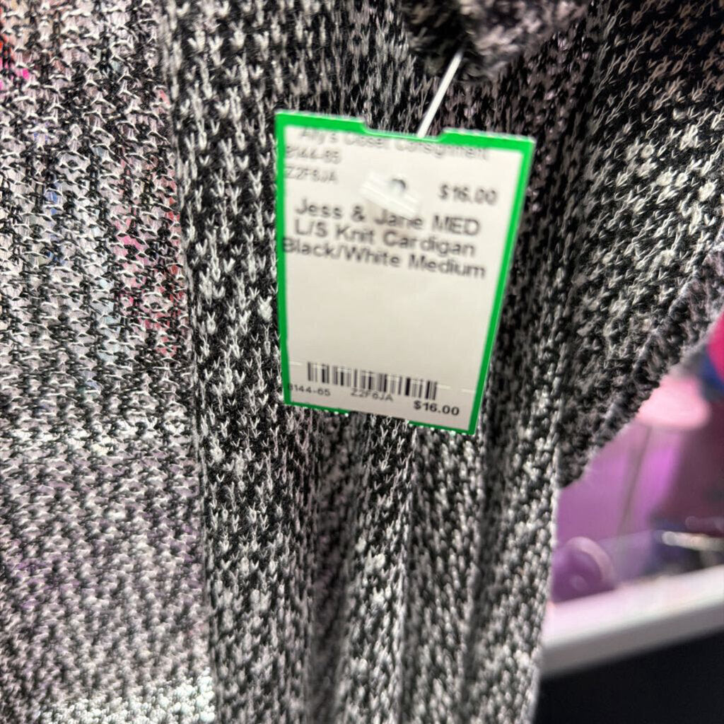 MED L/S Knit Cardigan