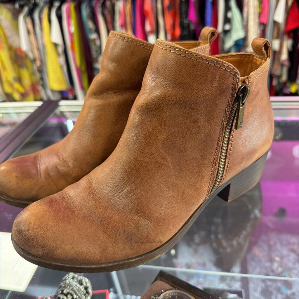 7 Lucky Brand Basel Ankle Bootie Stacked Heel Distressed Leather
