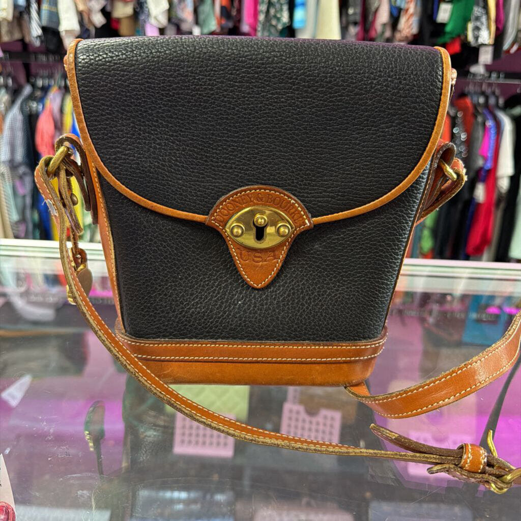 Dooney & Bourke VTG Calvary Spectator Pebbled Crossbody Bag