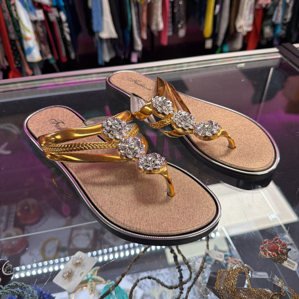 9.5 Fashion Thong Metallic Embellished Sandal