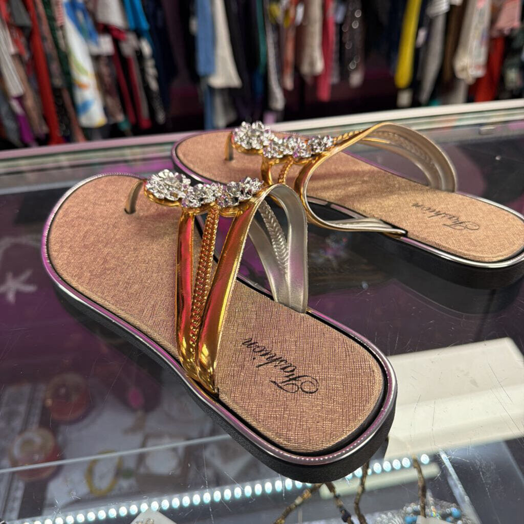 9.5 Fashion Thong Metallic Embellished Sandal