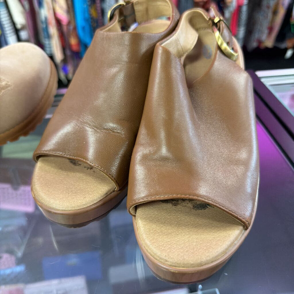 7m Dr scholls Leather Peep-Toe Ankle Strap Chunky Mule Heel