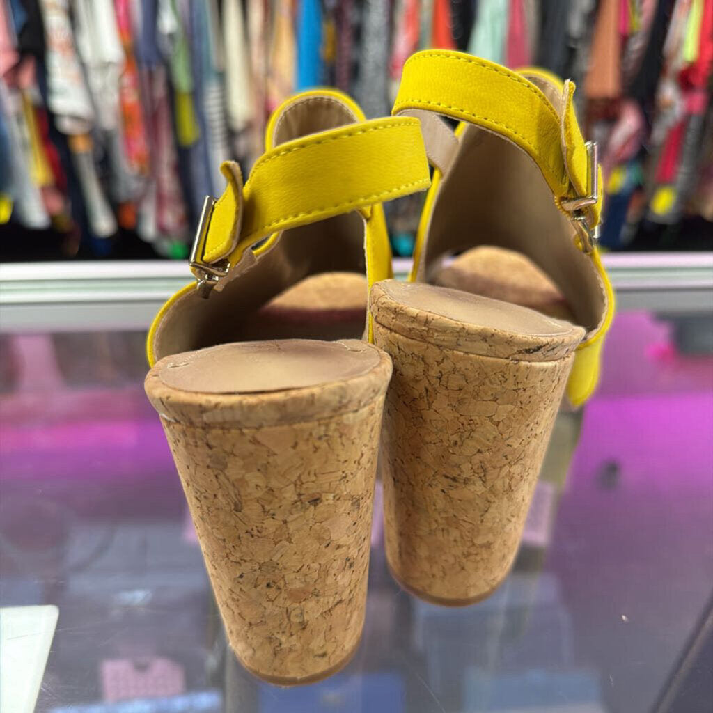 8 BCBG Peep-Toe Slingback Cork Heel