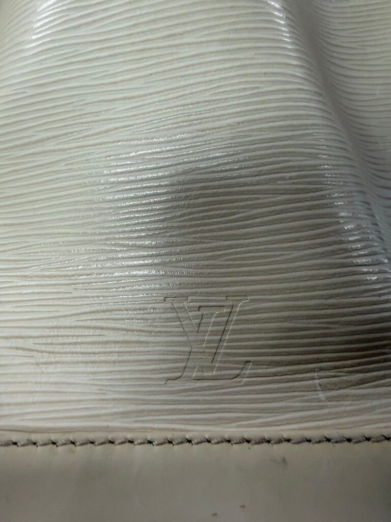 Louis Vuitton Noe Pm AR0162