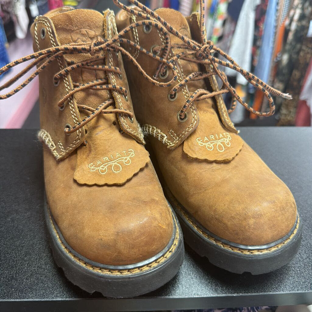 7 Ariat Lace Up Ankle Boot