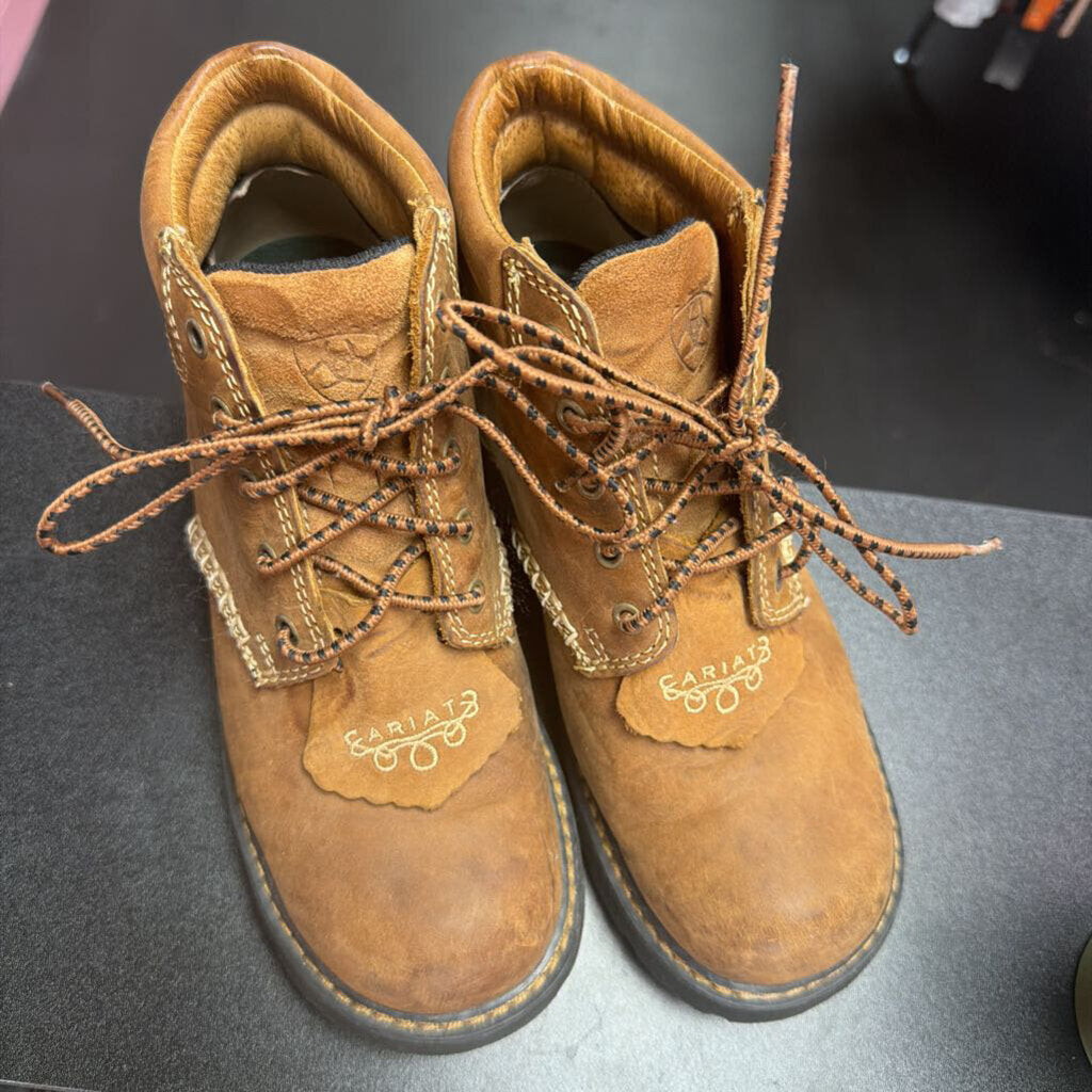 7 Ariat Lace Up Ankle Boot
