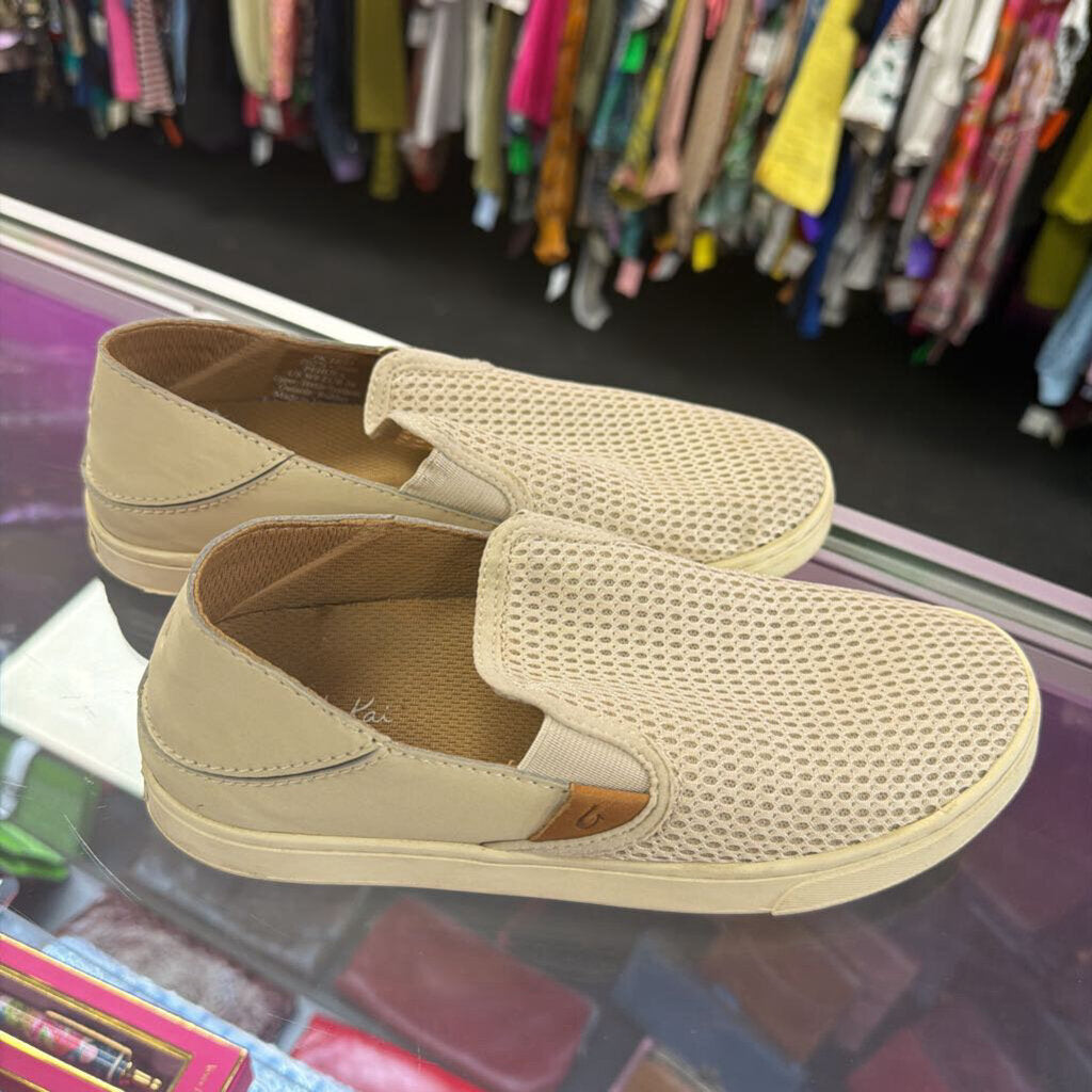 6W Olukai Pehuea Slip-on Breathable Mesh Shoe
