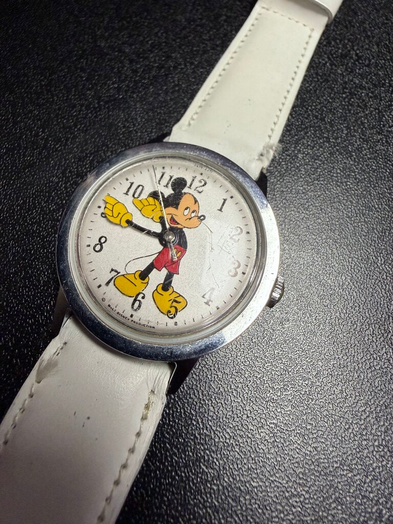 Timex Vintage Mickey Watch Needs Battery