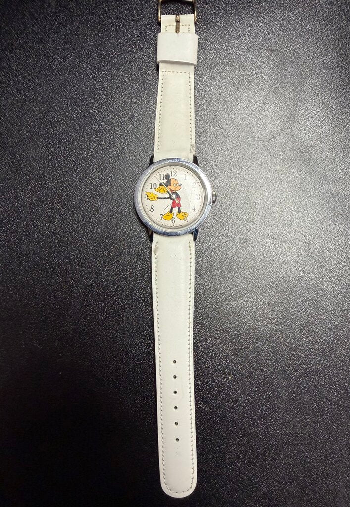 Timex Vintage Mickey Watch Needs Battery