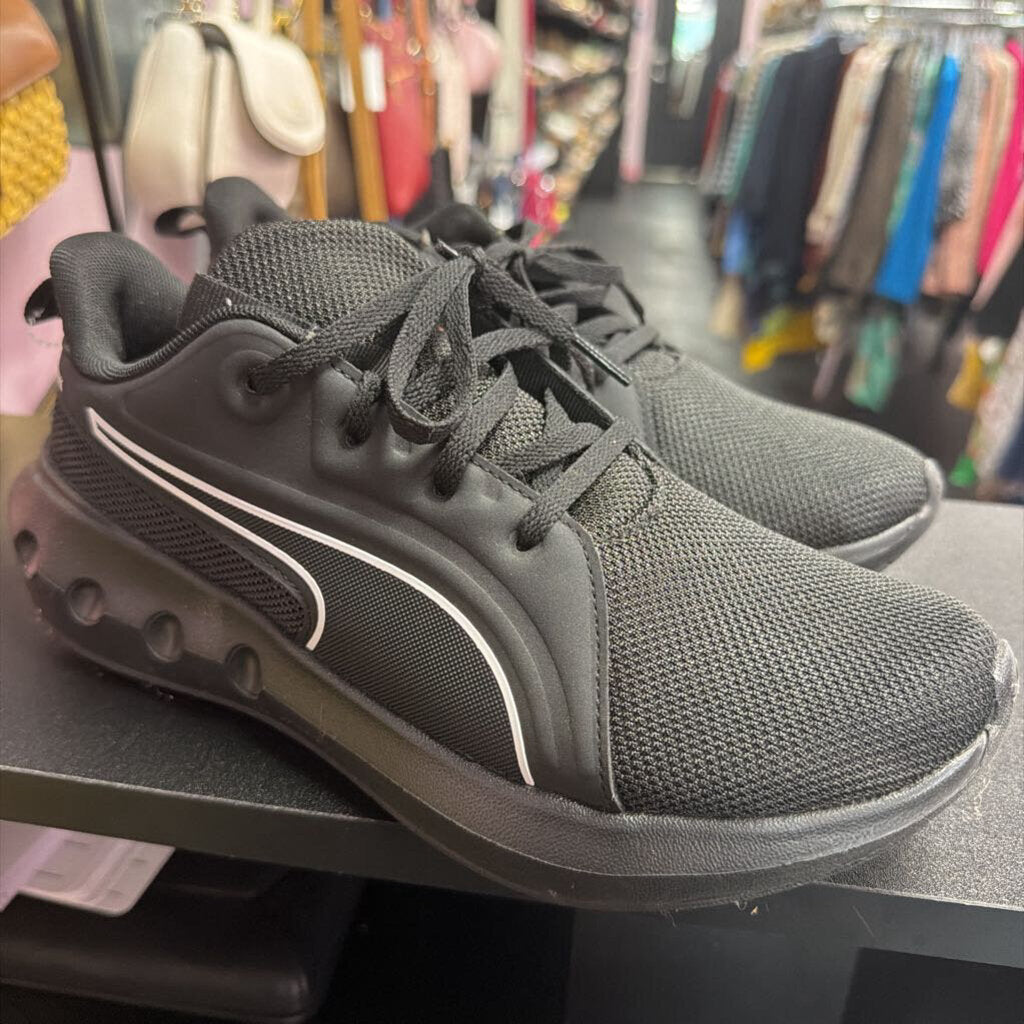 8 Puma Softride Carson Sneaker