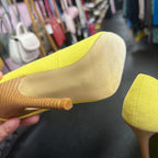 5.5 Izabella Rue Anjelah Neon Canvas Pump